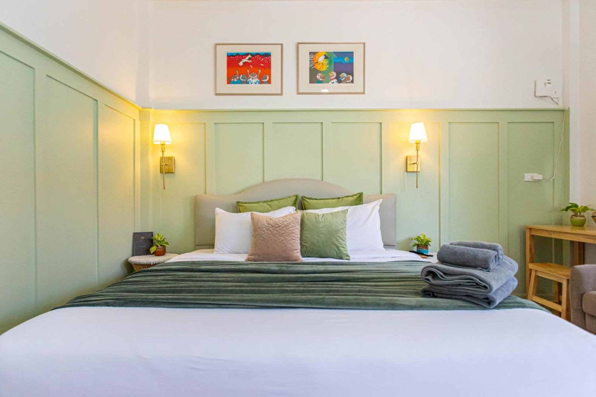 Vawa Guesthouse Kanchanaburi Buitenkant foto