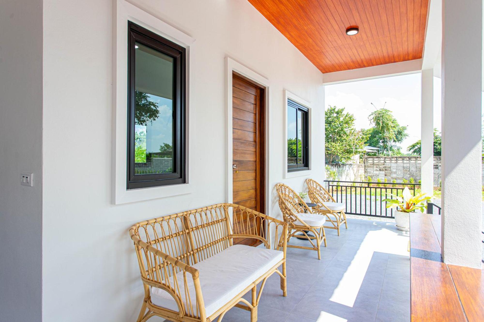 Vawa Guesthouse Kanchanaburi Buitenkant foto